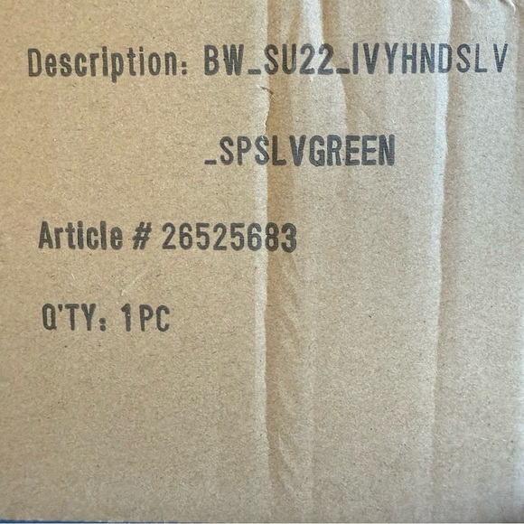 Bath & Body Works Ivy Witch Hand Soap Holder - Picture 8 of 8